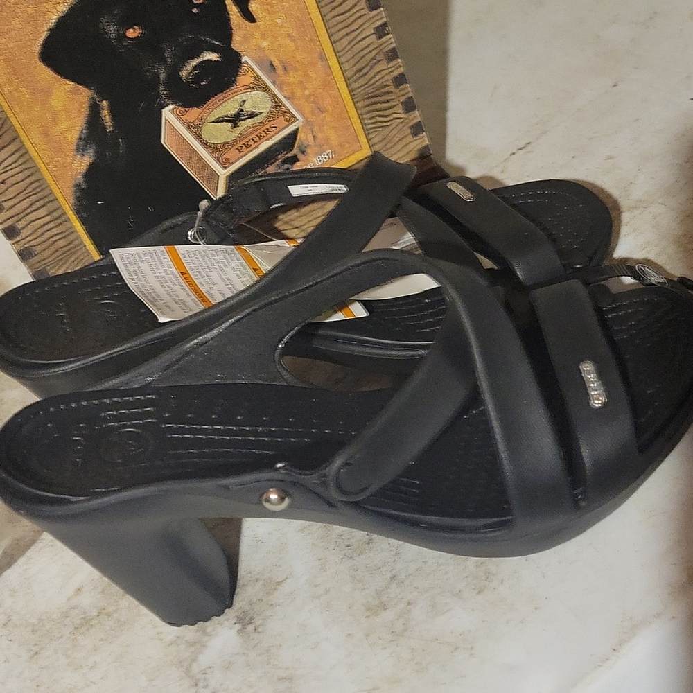 Croc heel shoes